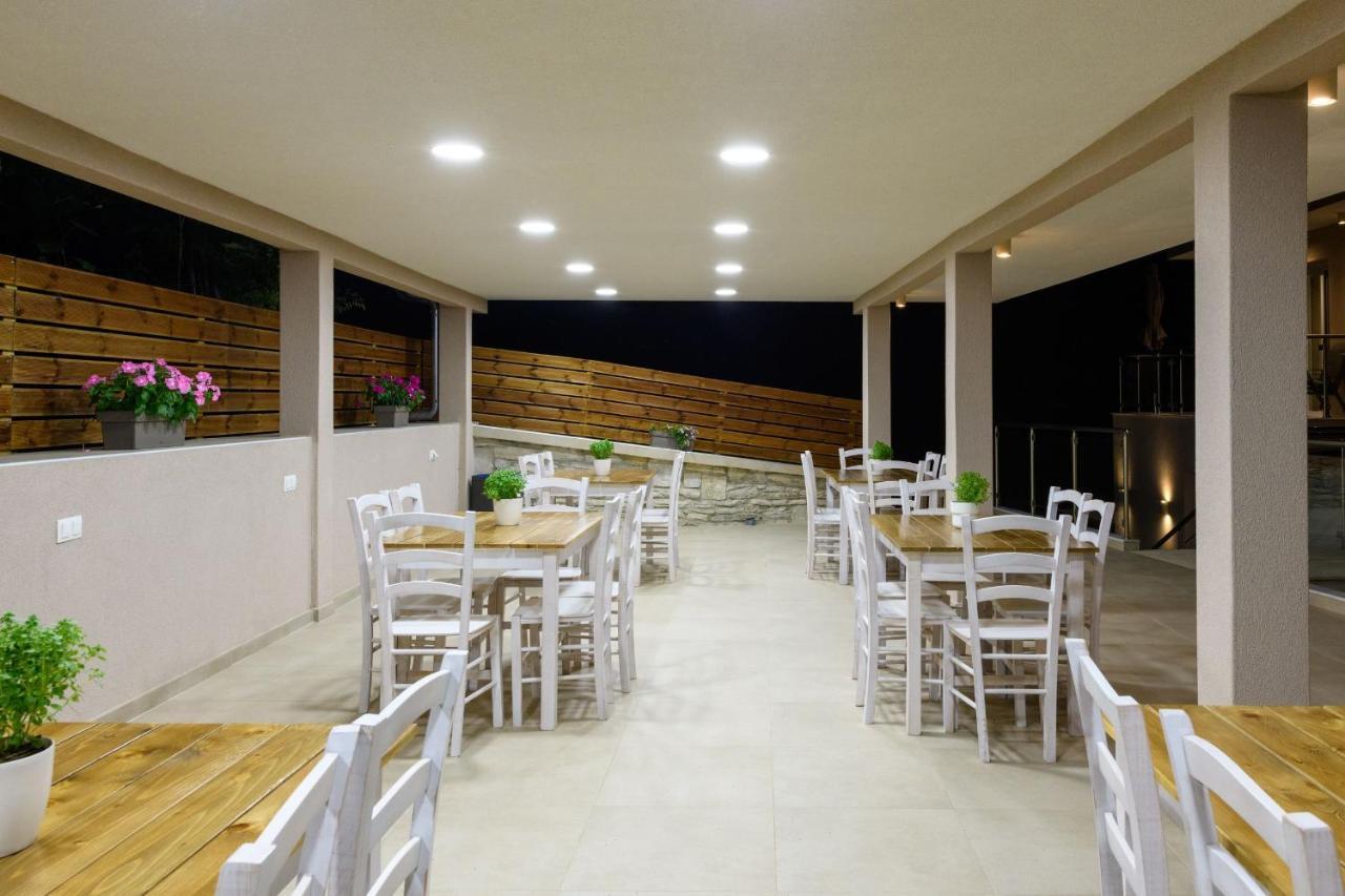 Alfa Boutique Hotel Kinira  Exterior photo